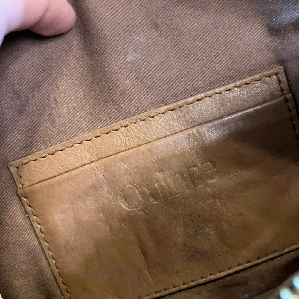 QUINCE brown cow leather Crossbody FOR REPAIR - Picture 3 of 5